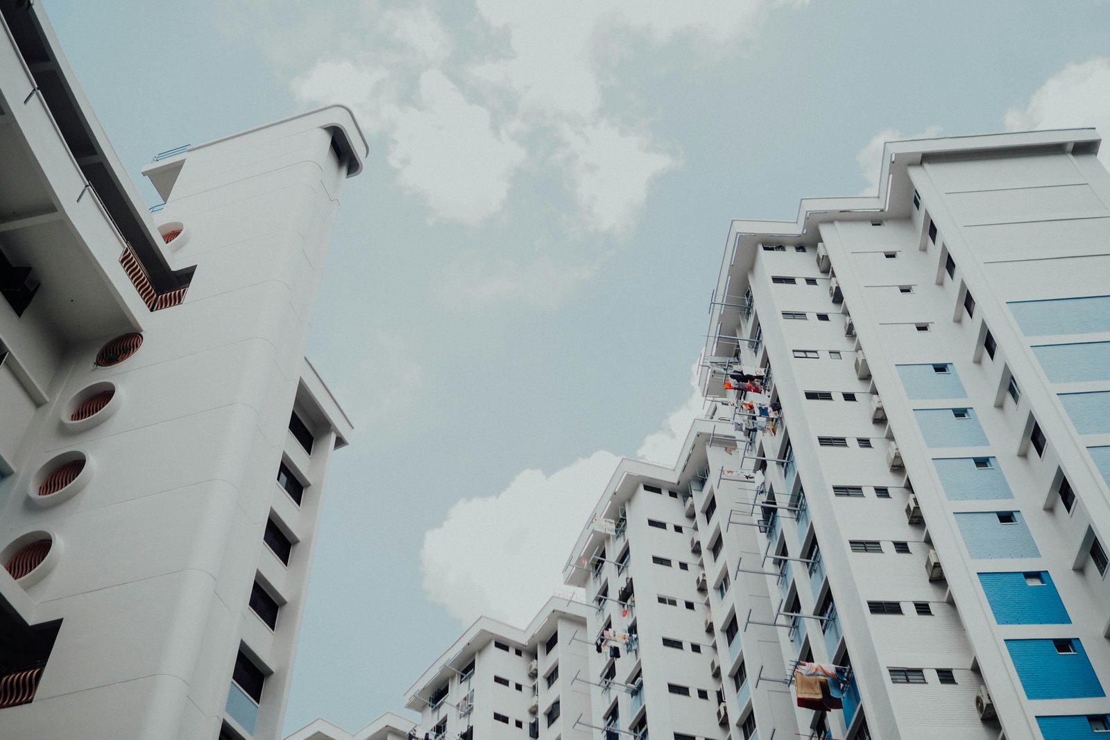 Expert Recommendations for Navigating High-End Real Estate Platforms