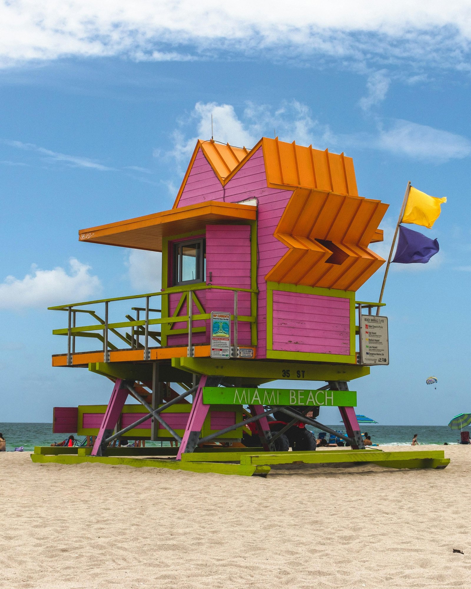 Celebrity Aesthetics and Personal Branding in Vacation Home Design
